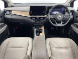 ノートオーラ 1.2 G FOUR レザーエディション 4WD 本革シート