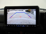 バックカメラの画像です。ガイドラインがスムースな車庫入れをサポートいたします!車庫入れの安心感がアップしますね☆