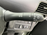操作しやすいウインカーレバーは、確実な合図を出すことができます。安全運転をサポートする、重要な操作系です。