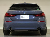 BMWのお車は、走行の安定性とコーナリングの良さを追求し、思い通りにハンドルの操作可能です。試乗車もご用意しておりますので、ぜひ&ldquo;駆け抜ける歓びをご体感ください!