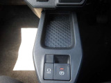 お車は一生の内にそう何度も買いなおされるものではありません。なので後悔の無いお車選びとカーライフ私たちケイスマイルにサポートさせて下さい!