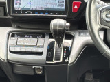 シンプルで使いやすいシフトノブ