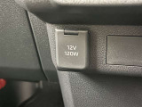 シガーソケット用の充電器が使用可能です!