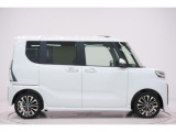 県内13店舗にて常時500台以上ダイハツ車を展示中です。見て、触って、納得のいく一台をぜひ見つけてください。
