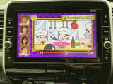 停車中に楽しめるTV機能。長距離移動や休憩時間のお供に最適です。リラックスした時間をお過ごしいただけます。*。