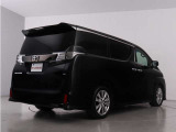 プライバシーガラス装着車両ですので、ご安心くださいませ!