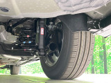 お車を安心してお乗りいただく為には、足回りの定期点検が欠かせません。サービスサポート(有償保証)では無料点検もご提供しており、安心のカーライフをお過ごしいただけるサポート体制が整っています。