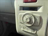 ナノイー搭載のオートエアコンで車内でも快適に過ごすことができます。