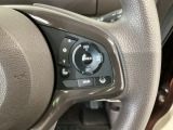 【アダプティブ・クルーズ・コントロール】予め設定した車速内でクルマが自動的に加減速。 前走車との適切な車間距離を維持しながら追従走行し、高速道路でのドライバーの疲労を軽減してくれる嬉しい機能付♪