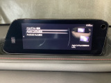 Bluetoothに接続することで、スマートフォンに入っている音楽アプリを車内で楽しめたり、通話が出来ます♪