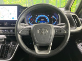 【純正革巻きステアリング】上質な革を使用することで、手にしっかり馴染みとても運転しやすいハンドルです♪