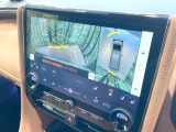 【パノラミックビューモニター】専用のカメラにより、上から見下ろしたような視点で360度クルマの周囲を確認することができます☆死角部分も確認しやすく、狭い場所での切り返しや駐車もスムーズに行えます。