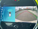 ●ガイドライン付きバックカメラ:不安な駐車もこれで安心!ガイドライン付きなので狭い箇所での駐車もラクラクです!