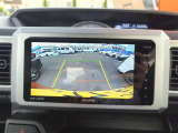 [後方確認をサポート!] バックモニター付きで車庫入れもスムーズ。運転が苦手な方にもおすすめです!