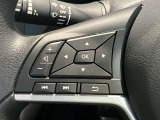 ステアリングスイッチ搭載!ハンドルひとつで手を離さなくても運転中視線をそらさなくても操作が出来て便利です♪