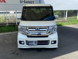 お客様に安全で快適なカーライフをお送りいただくために、中古車にも高いレベルの品質基準を設け、その基準に従って、全ての中古車について納車前整備を実施しています。