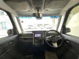 見通しのよいすっきりとした視界で、誰でも運転しやすいです。運転のしやすさは疲れにくさにも繋がりますよ♪