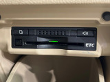 【ETC】高速道路の料金所をストレスなく通過!話題のスポットやサービスエリアに多い「スマートIC」利用時は必須のアイテムです。当店でセットアップを実施、ご納車当日からすぐにご利用いただけます!