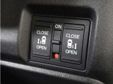 ◆両側電動スライドドア◆狭い駐車場でも乗り降りが楽々♪お子様が隣の車にドアを当ててしまう心配もございません!小さなお子様連れの方もこれで安心。