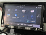 【ナビゲーション】目的地までしっかり案内してくれる使いやすいナビ。Bluetooth接続すればお持ちのスマホやMP3プレイヤーの音楽を再生可能!毎日の運転がさらに楽しくなります!!