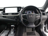 運転席廻りです。
