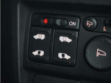 ◆両側電動スライドドア◆狭い駐車場でも乗り降りが楽々♪お子様が隣の車にドアを当ててしまう心配もございません!小さなお子様連れの方もこれで安心。