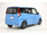 後続車から視認性の良いストップランプの配置で追突抑制になります。