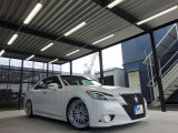クラウンアスリートS!新品タナベ車高調!新品19インチアルミホイール!新品タイヤ!LEDアイライン!LEDフォグ!リアスパッツ!リアディフューザー!ウィンカーミラー!ピラーエンブレム!V6ガソリン車!