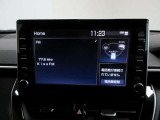 ディスプレイオーディオを装備してます♪スマホと連動させると音楽やアプリで更に楽しむことができます!!