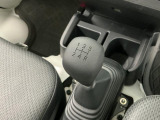 【マニュアルミッション】しっくり手になじむシフトレバー。&rdquo;運転&rdquo;をより楽しみたい方は必見です!