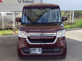 お客様に安全で快適なカーライフをお送りいただくために、中古車にも高いレベルの品質基準を設け、その基準に従って、全ての中古車について納車前整備を実施しています。