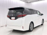 走りにこだわりながら収納力も持ち合わせたお車です。荷物を載せて軽快なドライブを楽しめますよ♪