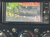 停車時に番組を楽しめるTV機能です。長距離移動の休憩時などに、リラックスできる時間を提供します。様々なコンテンツで、より快適なドライブを。