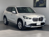 ミネラルホワイト&times;ブラックレザー。ハイラインPKGを備えたX1 xDrive20d xLine。