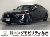 低くワイドな車幅から醸し出される堂々とした塊感。シャープで印象的なスタイリングが、個性の光る新しいフォーマルを提案します。