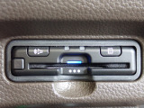 ■【ETC車載器】が装備されています。セットアップをしてお渡しとなり、ETCカードを差し込むだけで高速道路の利用が可能です。