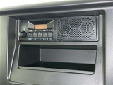 天候・交通情報収集の必需品。AM・FMラジオ付き。
