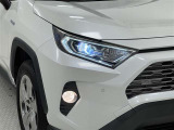 消費電力が少なく長寿命のLEDヘッドライトと、ハロゲンフォグランプ!