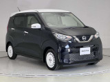 【車両状態証明書】査定協会公認のプロの検査員が公平かつ確かな基準で検査を実施。車両評価をもとに、安心しておクルマをお選びいただけます。