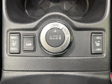 【シートヒーター】寒い日に重宝するシートヒーター!エアコンより早く温まってくれるので寒がりの人も安心ですね♪エアコンの温風は乾燥するから苦手、という方にもをおすすめです。