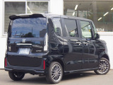 N-BOXカスタム ターボ 4WD 