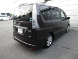 セレナ 2.0 ハイウェイスター S-HYBRID 