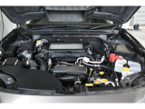 1.8L水平対向直噴ターボエンジンを搭載したモデルの型式です。力強い加速と高い走行安定性を両立している点が大きな特徴です。