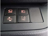 VSC(Vehicle Stability Control)付です。 横滑りを防止する装置です。 万が一の時に作動する、安全のための装置です。