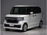 禁煙車と判断しております!当車両は、下取・買取時の車内の臭い、灰など喫煙形跡の有無等から禁煙車と判断しております。あくまで個人的判断ですので、気になる際はエアコンの臭いなどの現車確認をお願い致します。