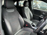 各担当者が保険募集人の資格を取得しております。お車のみならず、任意保険のご相談もお気軽にお申し付けください!