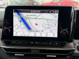 多機能ナビゲーションがあなたをしっかり目的地までサポートします。スマホのナビとは自車位置精度が違います。純正ナビなら保証も対象で安心です。