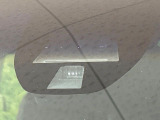 【シティブレーキアクティブシステム】低速走行中に前方の車両等を認識し、衝突しそうな時は警報とブレーキで衝突回避と被害軽減をアシスト。より安全にドライブをお楽しみいただけます。
