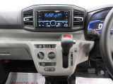 中古車は一物一価、同じようなお車でも、整備状況、外内装の状態など様々です。