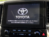 【ナビ機能付きディスプレイオーディオ】ナビ機能搭載の他、お持ちのスマートフォンと連携して、ナビやbluetoothでの音楽再生が可能です♪デザインはもちろん操作性も良好!